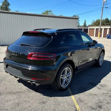 More photos of 2017 Porsche Macan S at Indy Auto Man - Westfield, IN