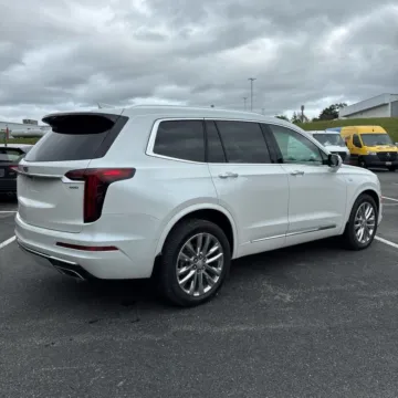 Another view of 2021 Cadillac XT6 Premium Luxury for sale in Westfield, IN at Indy Auto Man - Westfield