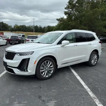 Photos of 2021 Cadillac XT6 Premium Luxury for sale in Westfield, IN at Indy Auto Man - Westfield