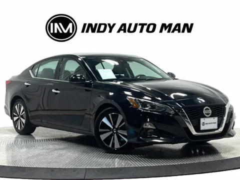 Photos of 2020 Nissan Altima 2.5 SL for sale in Westfield, IN at Indy Auto Man - Westfield