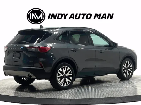 More photos of 2020 Ford Escape Hybrid SE Sport at Indy Auto Man - Westfield, IN