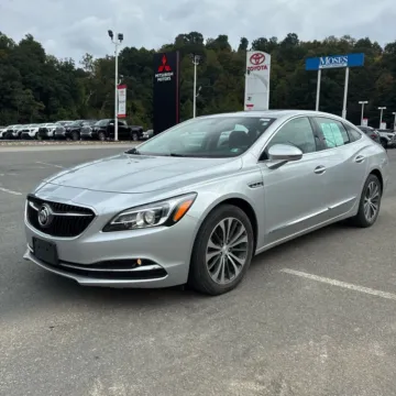 Photos of 2017 Buick LaCrosse Essence for sale in Westfield, IN at Indy Auto Man - Westfield