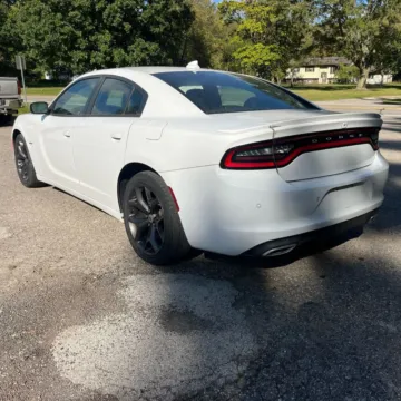 More photos of 2017 Dodge Charger R/T at Indy Auto Man - Westfield, IN