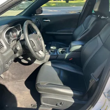 More photos of 2017 Dodge Charger R/T at Indy Auto Man - Westfield, IN