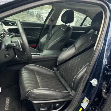 More photos of 2020 Genesis G70 2.0T at Indy Auto Man - Westfield, IN