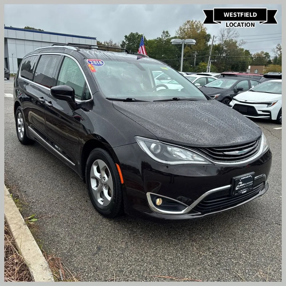 2018 Chrysler Pacifica Hybrid Touring L