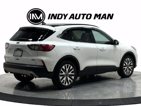 More photos of 2020 Ford Escape Hybrid Titanium at Indy Auto Man - Westfield, IN