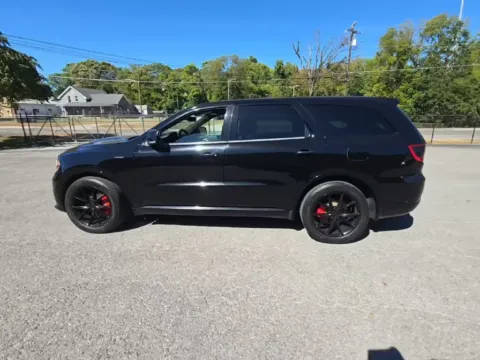 More photos of 2018 Dodge Durango R/T at Indy Auto Man - Westfield, IN