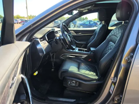 More photos of 2021 Jaguar F-PACE P250 S at Indy Auto Man - Westfield, IN