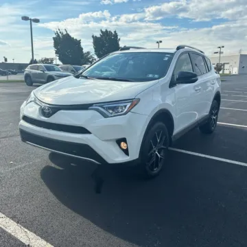Photos of 2018 Toyota RAV4 SE for sale in Westfield, IN at Indy Auto Man - Westfield