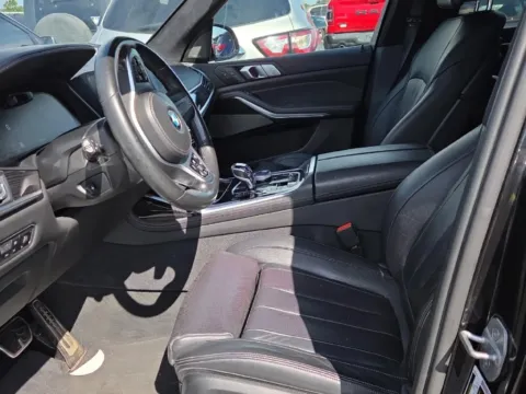 More photos of 2019 BMW X7 xDrive50i at Indy Auto Man - Westfield, IN