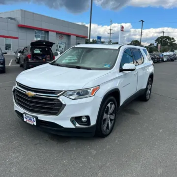 Photos of 2019 Chevrolet Traverse 3LT for sale in Westfield, IN at Indy Auto Man - Westfield