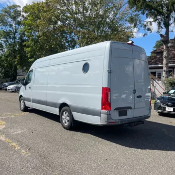 More photos of 2022 Mercedes-Benz Sprinter 2500 Cargo 170 WB Extended at Indy Auto Man - Westfield, IN
