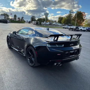 More photos of 2016 Chevrolet Camaro SS 2SS at Indy Auto Man - Westfield, IN