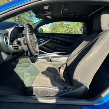 More photos of 2018 Chevrolet Camaro 1LT at Indy Auto Man - Westfield, IN