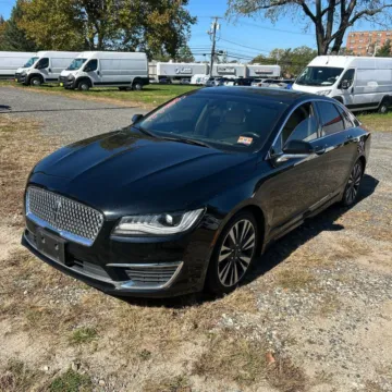 Photos of 2017 Lincoln MKZ Reserve for sale in Westfield, IN at Indy Auto Man - Westfield