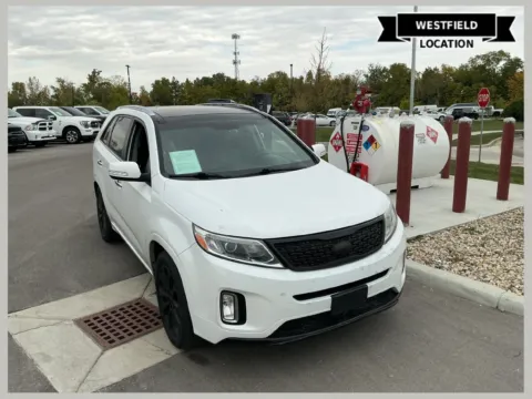 White 2015 Kia Sorento SX for sale in Westfield, IN