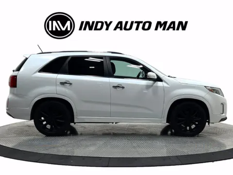 Another view of 2015 Kia Sorento SX for sale in Westfield, IN at Indy Auto Man - Westfield