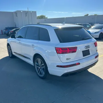More photos of 2018 Audi Q7 3.0T Prestige quattro at Indy Auto Man - Westfield, IN