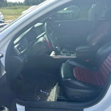 More photos of 2020 Kia Optima SX Turbo at Indy Auto Man - Westfield, IN