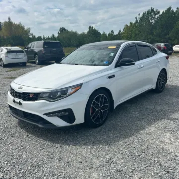 Photos of 2020 Kia Optima SX Turbo for sale in Westfield, IN at Indy Auto Man - Westfield