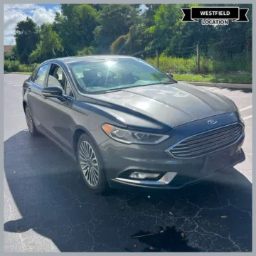 Gray 2017 Ford Fusion SE for sale in Westfield, IN