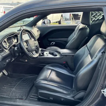 More photos of 2017 Dodge Challenger GT at Indy Auto Man - Westfield, IN