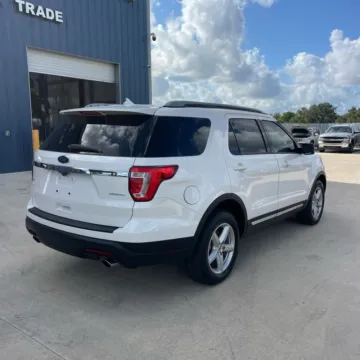 Another view of 2019 Ford Explorer XLT for sale in Westfield, IN at Indy Auto Man - Westfield