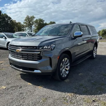 Photos of 2021 Chevrolet Suburban Premier for sale in Westfield, IN at Indy Auto Man - Westfield