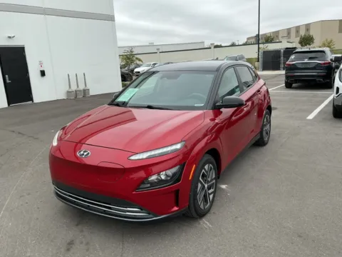Photos of 2022 Hyundai Kona Electric SEL for sale in Westfield, IN at Indy Auto Man - Westfield