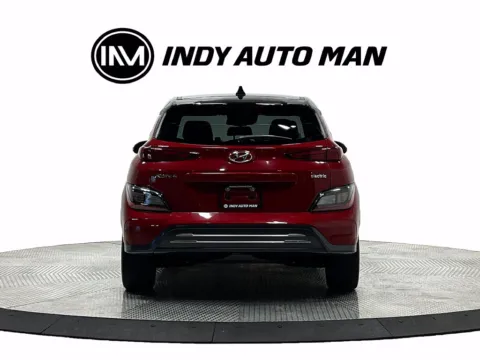 More photos of 2022 Hyundai Kona Electric SEL at Indy Auto Man - Westfield, IN