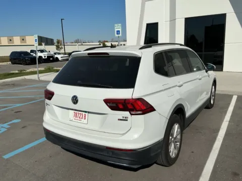 Another view of 2018 Volkswagen Tiguan 2.0T SE 4Motion for sale in Westfield, IN at Indy Auto Man - Westfield