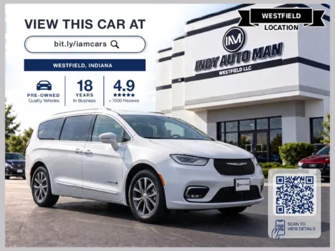White 2022 Chrysler Pacifica Hybrid Limited for sale in Westfield, IN