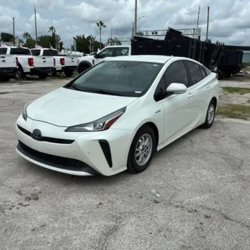 Photos of 2020 Toyota Prius LE for sale in Westfield, IN at Indy Auto Man - Westfield