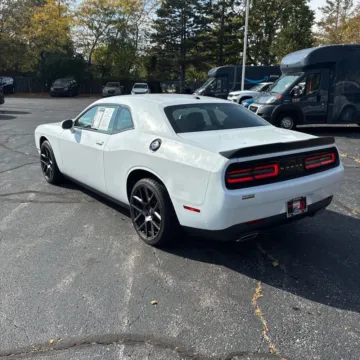 More photos of 2018 Dodge Challenger SXT at Indy Auto Man - Westfield, IN