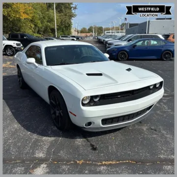 White 2018 Dodge Challenger SXT for sale in Westfield, IN