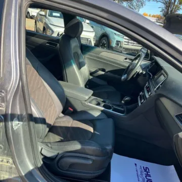 More photos of 2018 Hyundai Sonata Sport 2.0T at Indy Auto Man - Westfield, IN