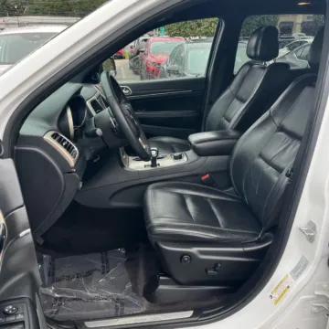 More photos of 2015 Jeep Grand Cherokee Limited at Indy Auto Man - Westfield, IN