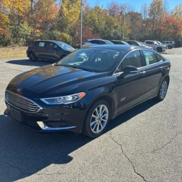 Photos of 2018 Ford Fusion Energi SE Luxury for sale in Westfield, IN at Indy Auto Man - Westfield