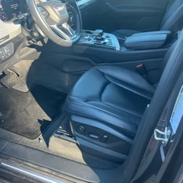 More photos of 2018 Audi Q7 2.0T Premium Plus quattro at Indy Auto Man - Westfield, IN