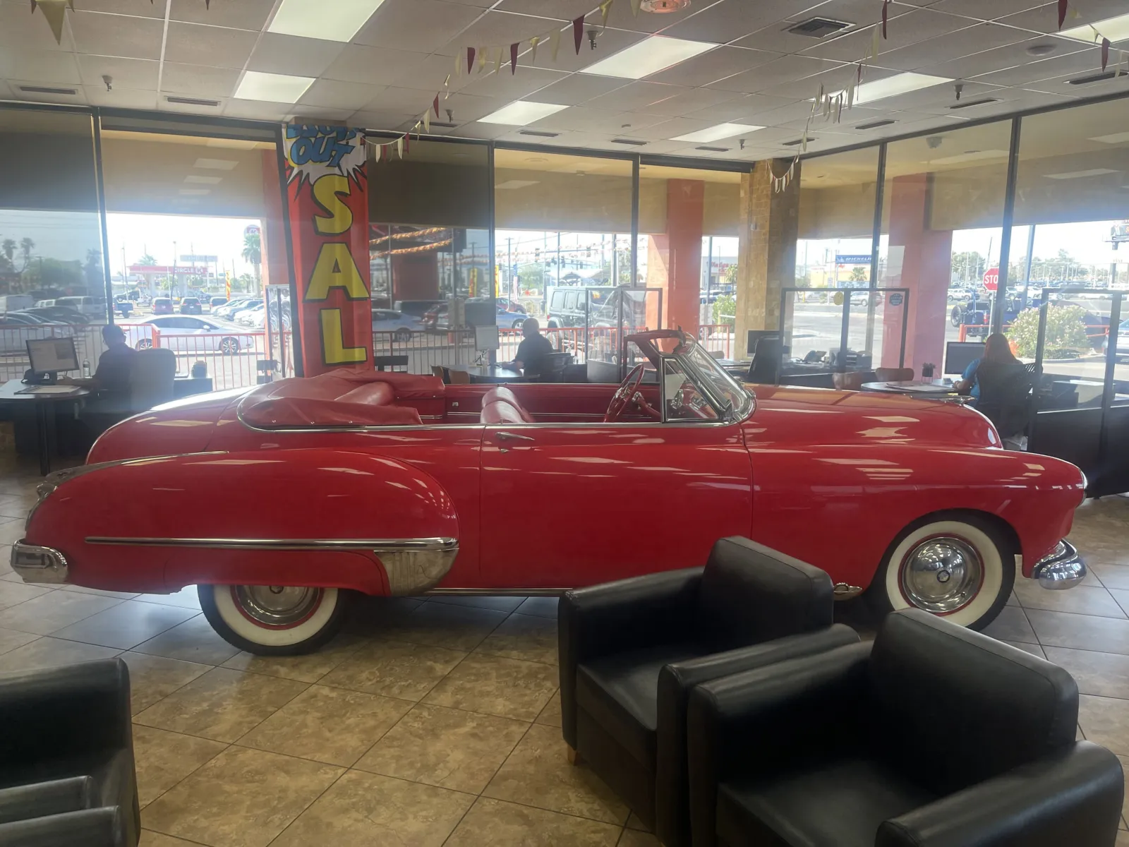 Oldsmobile FUTURAMIC 98 photo 4