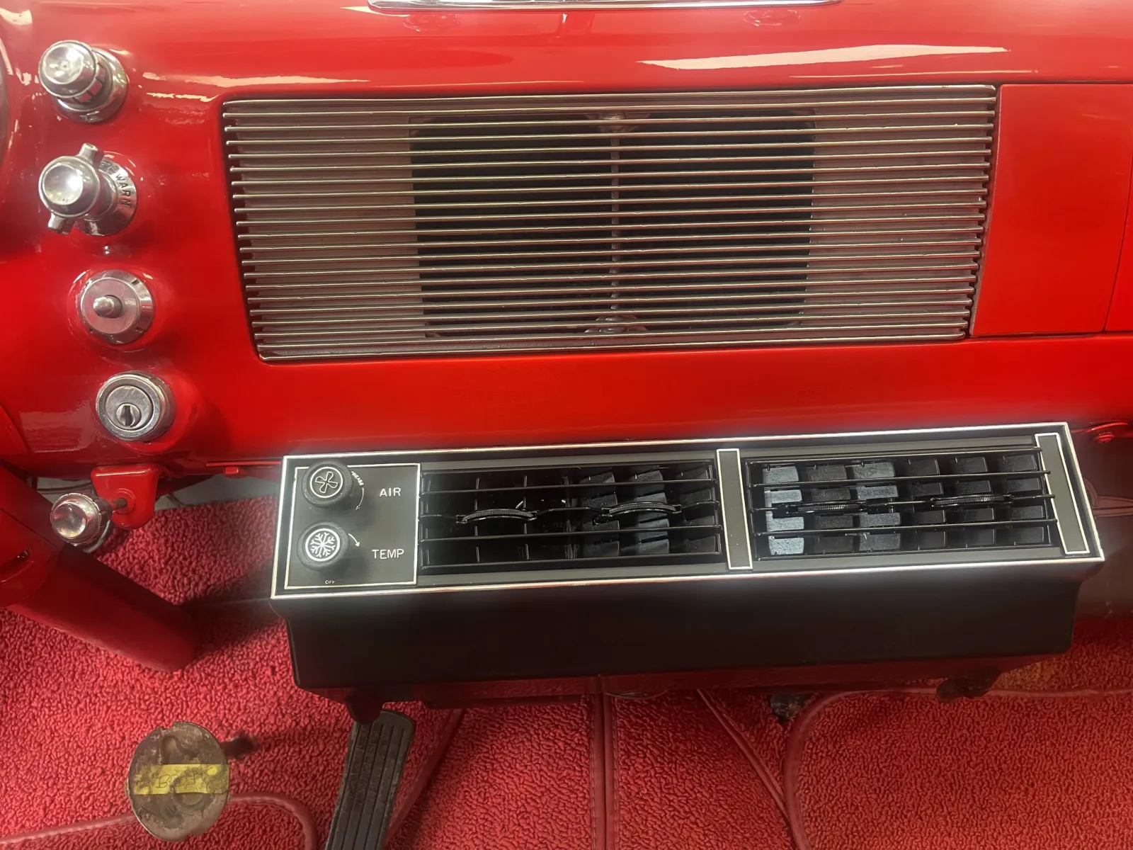 Oldsmobile FUTURAMIC 98 photo 12