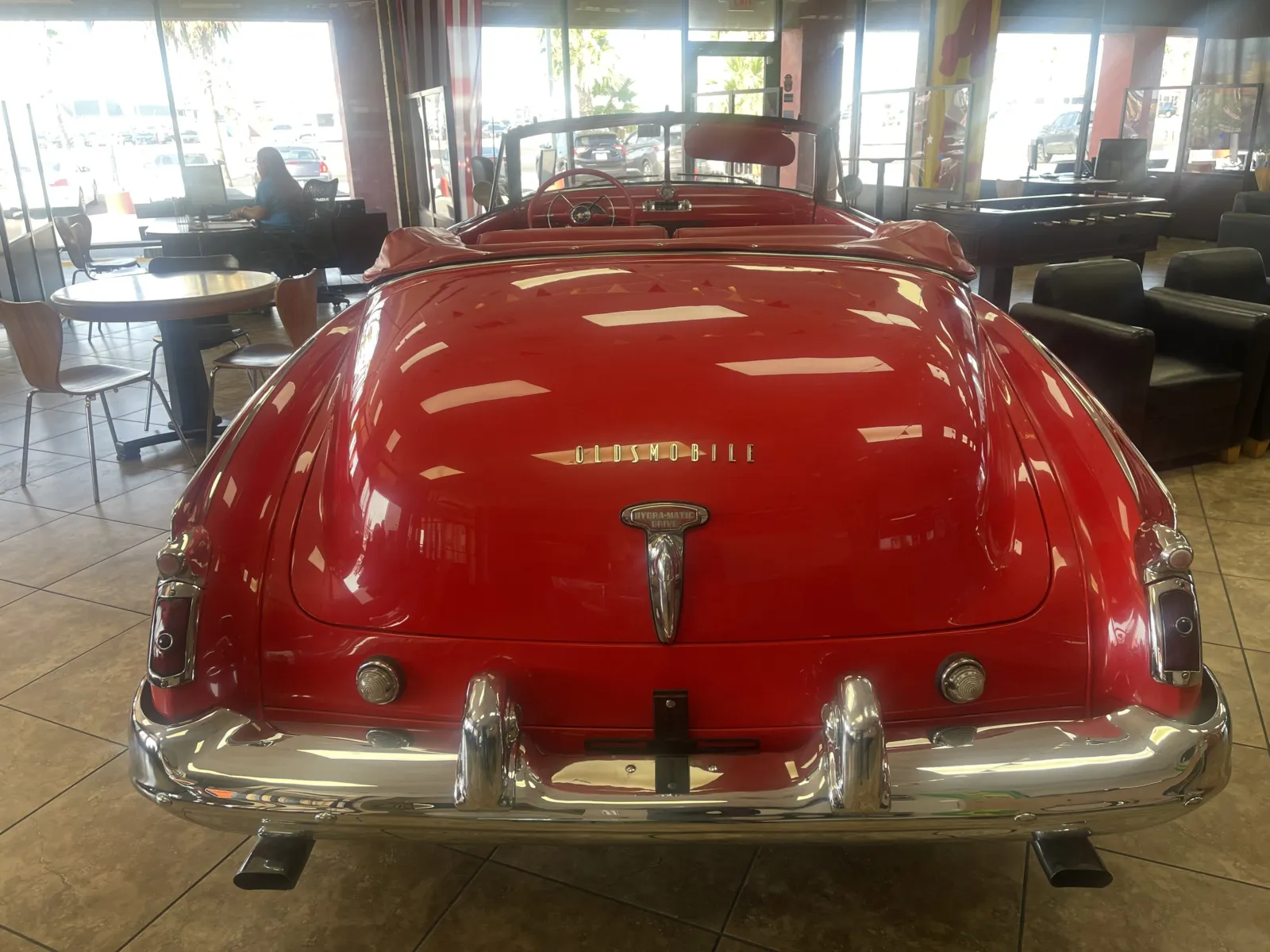 Oldsmobile FUTURAMIC 98 photo 6