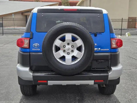 More photos of 2008 Toyota FJ Cruiser 4DR 2WD AT at Baja Auto Sales East, NV