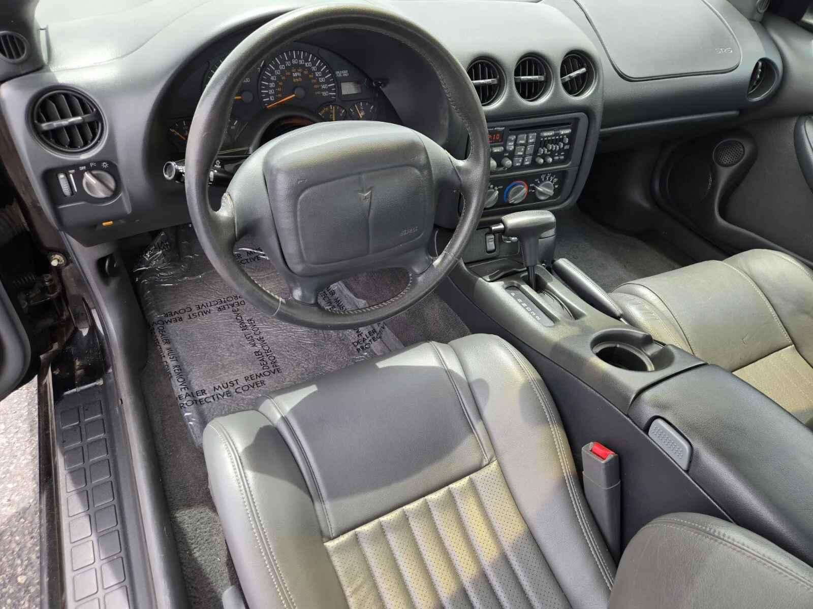 Pontiac Firebird photo 9