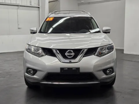More photos of 2016 Nissan Rogue SL at Baja Auto Sales East, NV