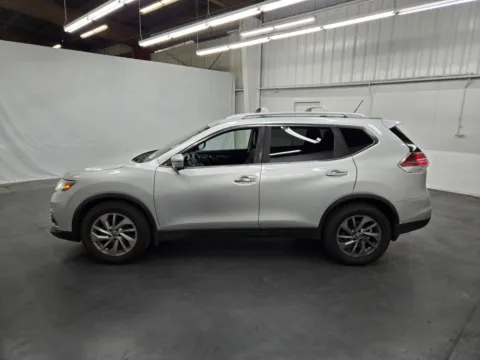 Photos of 2016 Nissan Rogue SL for sale in Las Vegas, NV at Baja Auto Sales East