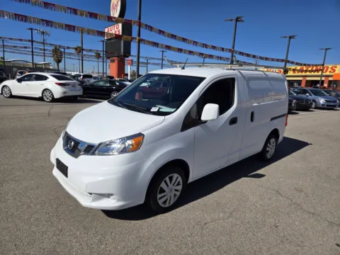 White 2017 Nissan NV200 Compact Cargo SV for sale in Las Vegas, NV