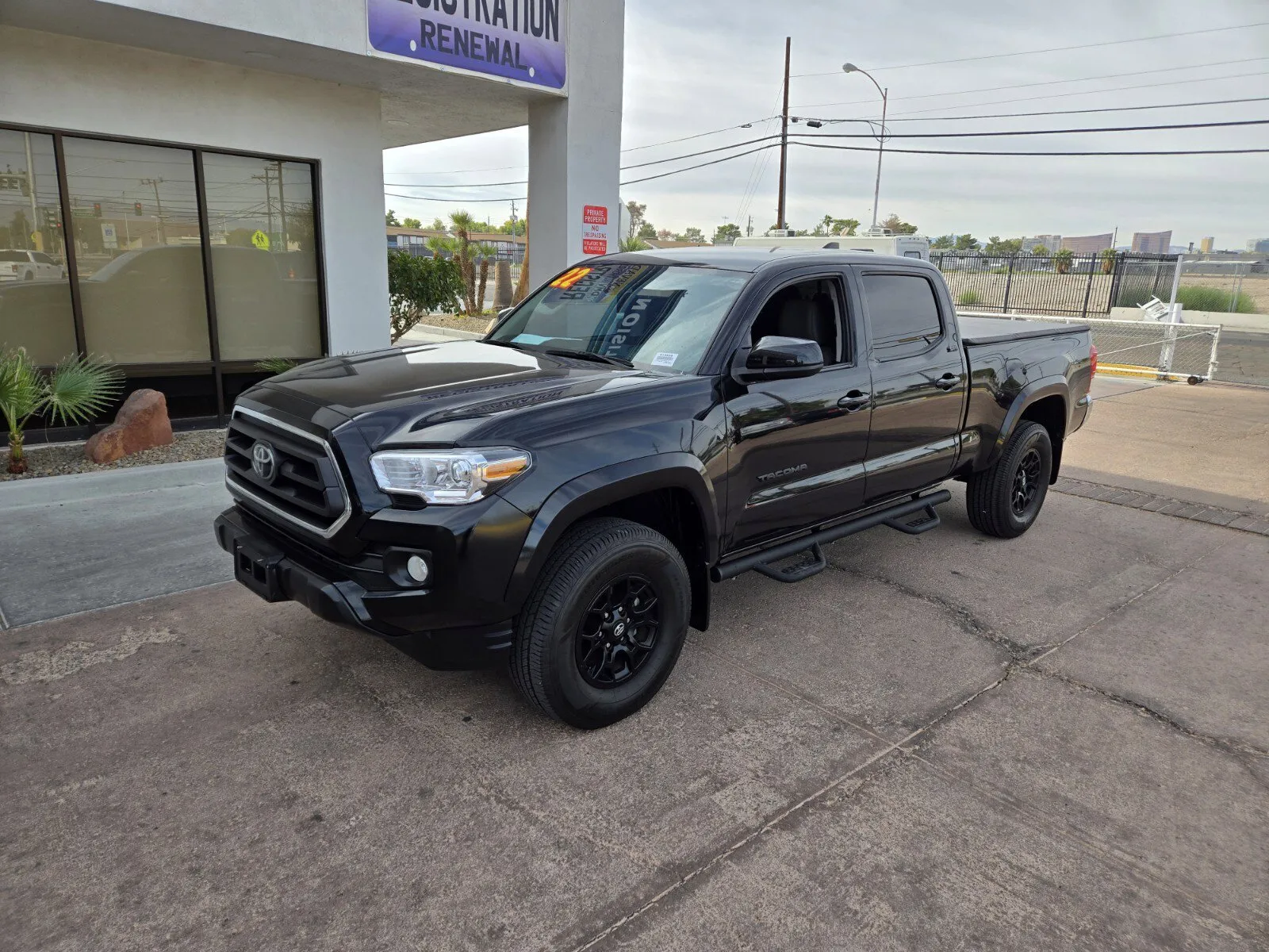 Black 2022 Toyota Tacoma SR5 for sale in Las Vegas, NV