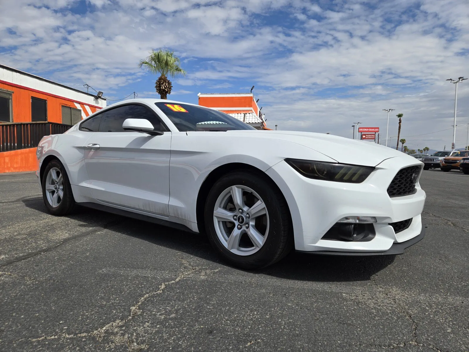 Ford Mustang photo 5